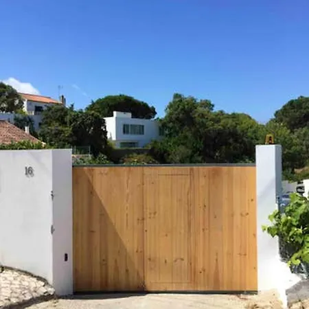Vakantiehuis Holiday Rua Dos Curvais - 3 *